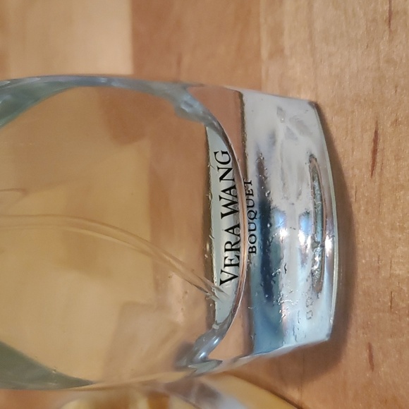 Vera wang eau de parfum 3.4 and Bouquet 1.7 Oz - Picture 2 of 7